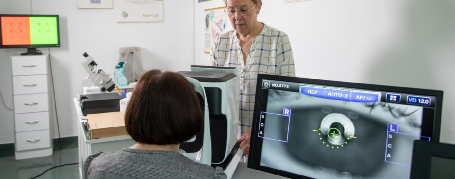 Fejfájás és látás – mikor segíthet egy egyszerű szűrés